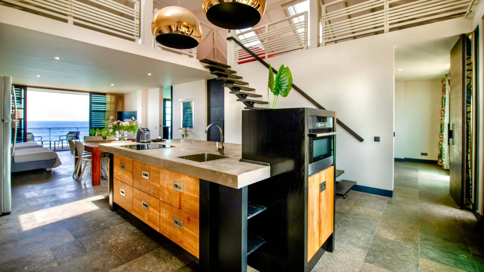Penthouse kitchen